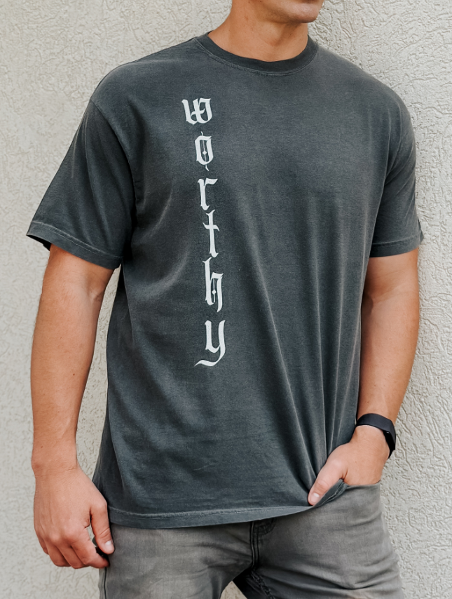 Vintage Worthy Tee
