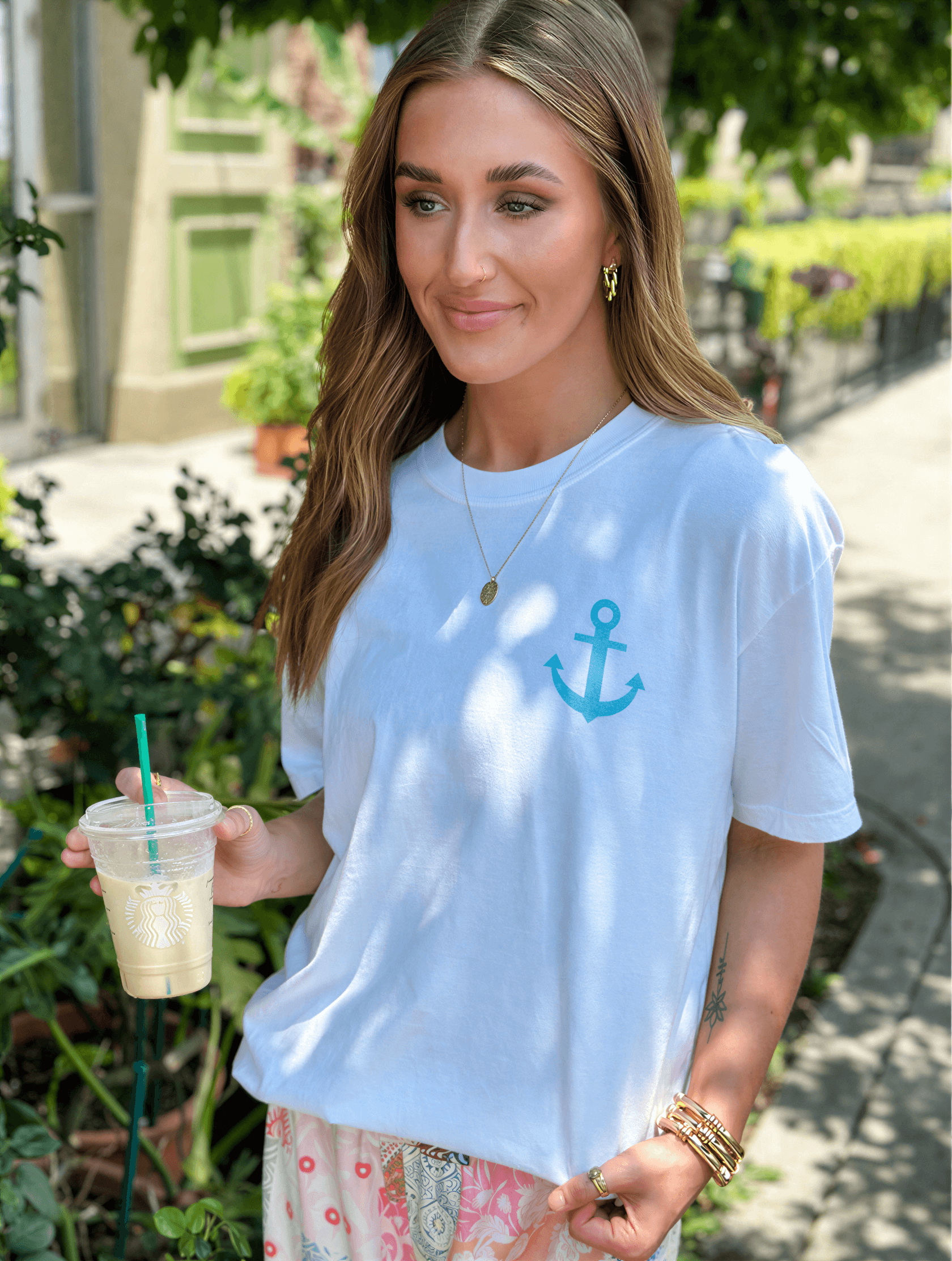 model wearing Rejoice In Hope Tee