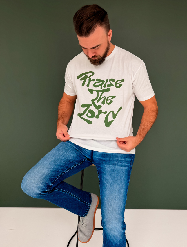 model wearing Praise The Lord Tee